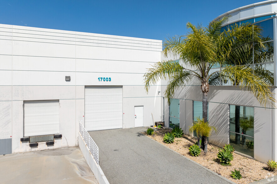 17003-17005 Evergreen Pl, City Of Industry, CA for lease - Building Photo - Image 3 of 6