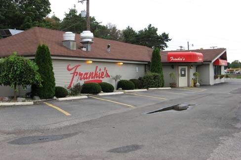 56951 N Main St, Three Rivers, MI for sale - Primary Photo - Image 1 of 1