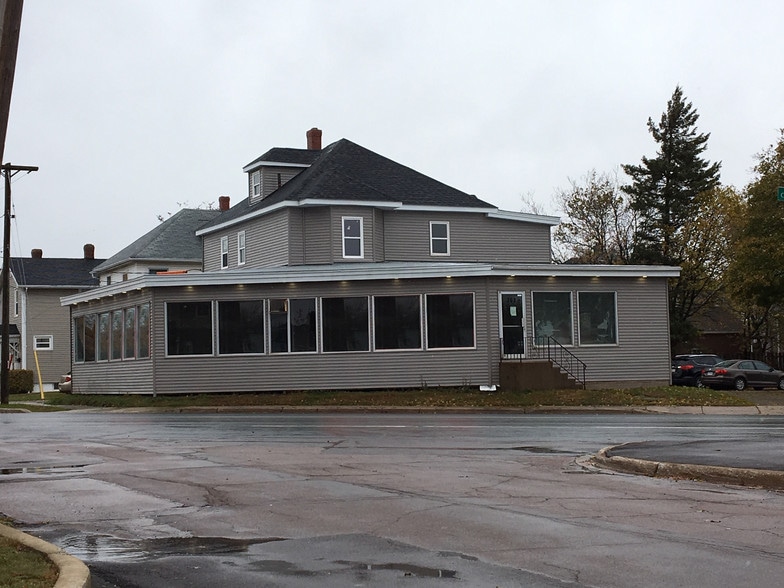 363 Mountain Rd, Moncton, NB for sale - Building Photo - Image 1 of 1