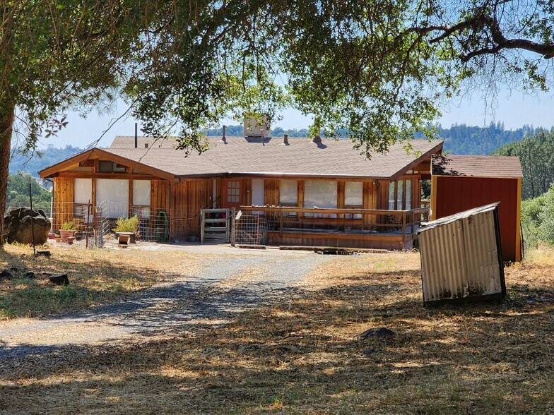 6100 Lone Barn Road, Somerset, CA 95684