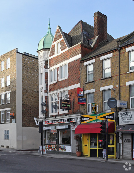 23-25 Homerton High St, London for lease - Building Photo - Image 2 of 3