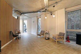 Tower Bridge Rd, London for lease Interior Photo- Image 1 of 10