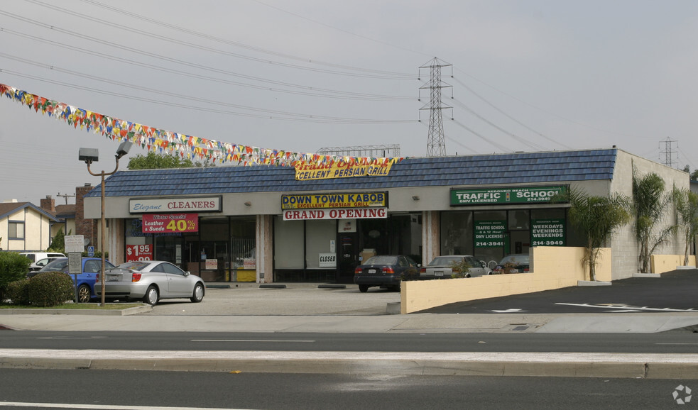 2515 Artesia Blvd, Redondo Beach, CA for lease - Primary Photo - Image 1 of 12