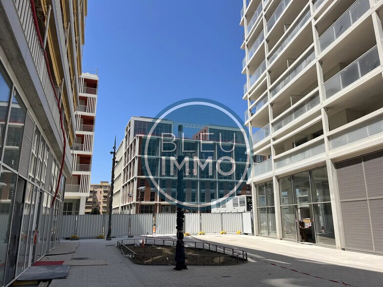 Retail in Nice for lease - Building Photo - Image 2 of 7