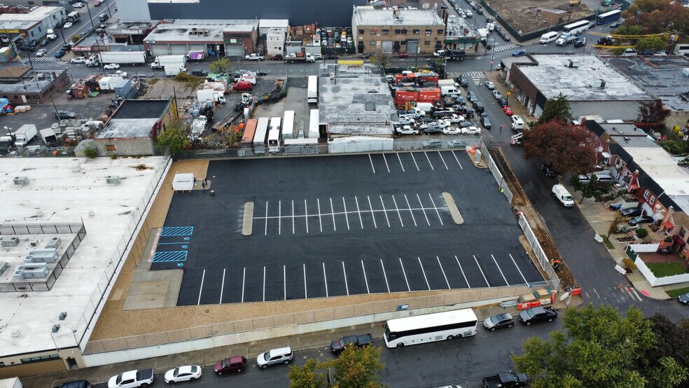 54 20 50th St Maspeth Ny 11378