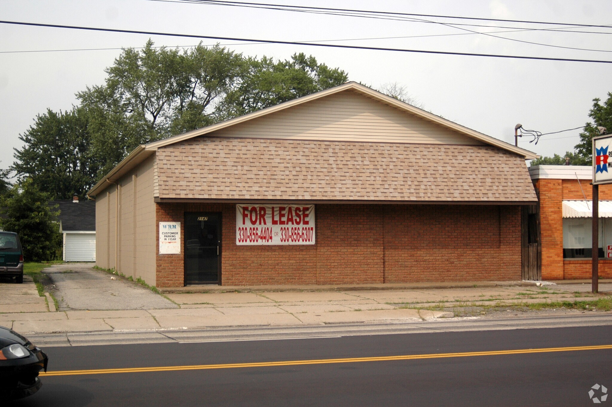2147 Youngstown Rd SE, Warren, OH for sale Primary Photo- Image 1 of 1