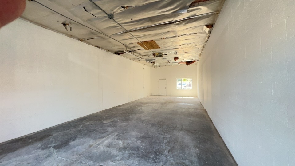 8124-8142 Orion Ave, Van Nuys, CA for lease Interior Photo- Image 1 of 3