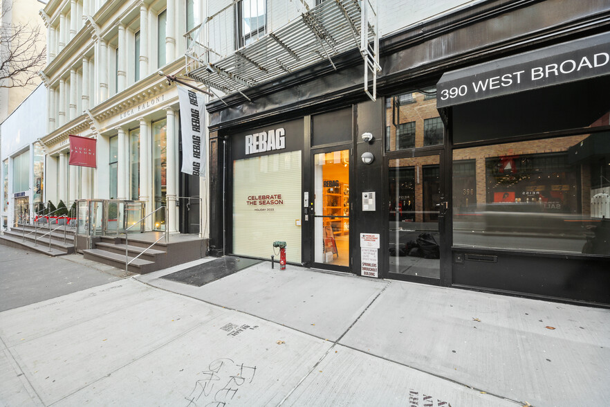 390 W Broadway, New York, NY for lease - Building Photo - Image 3 of 14