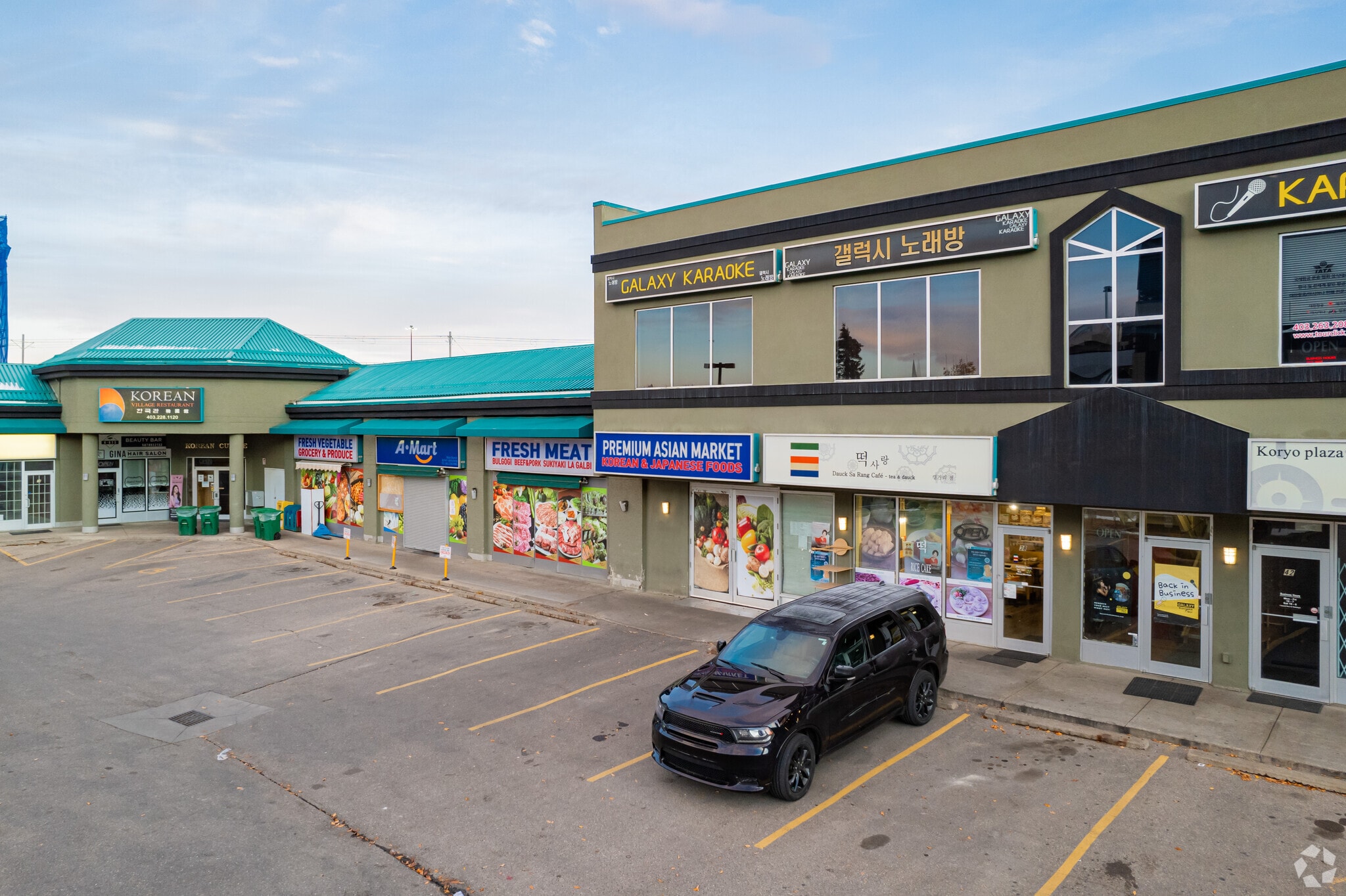1324 10th Ave SW, Calgary, AB for sale Primary Photo- Image 1 of 1