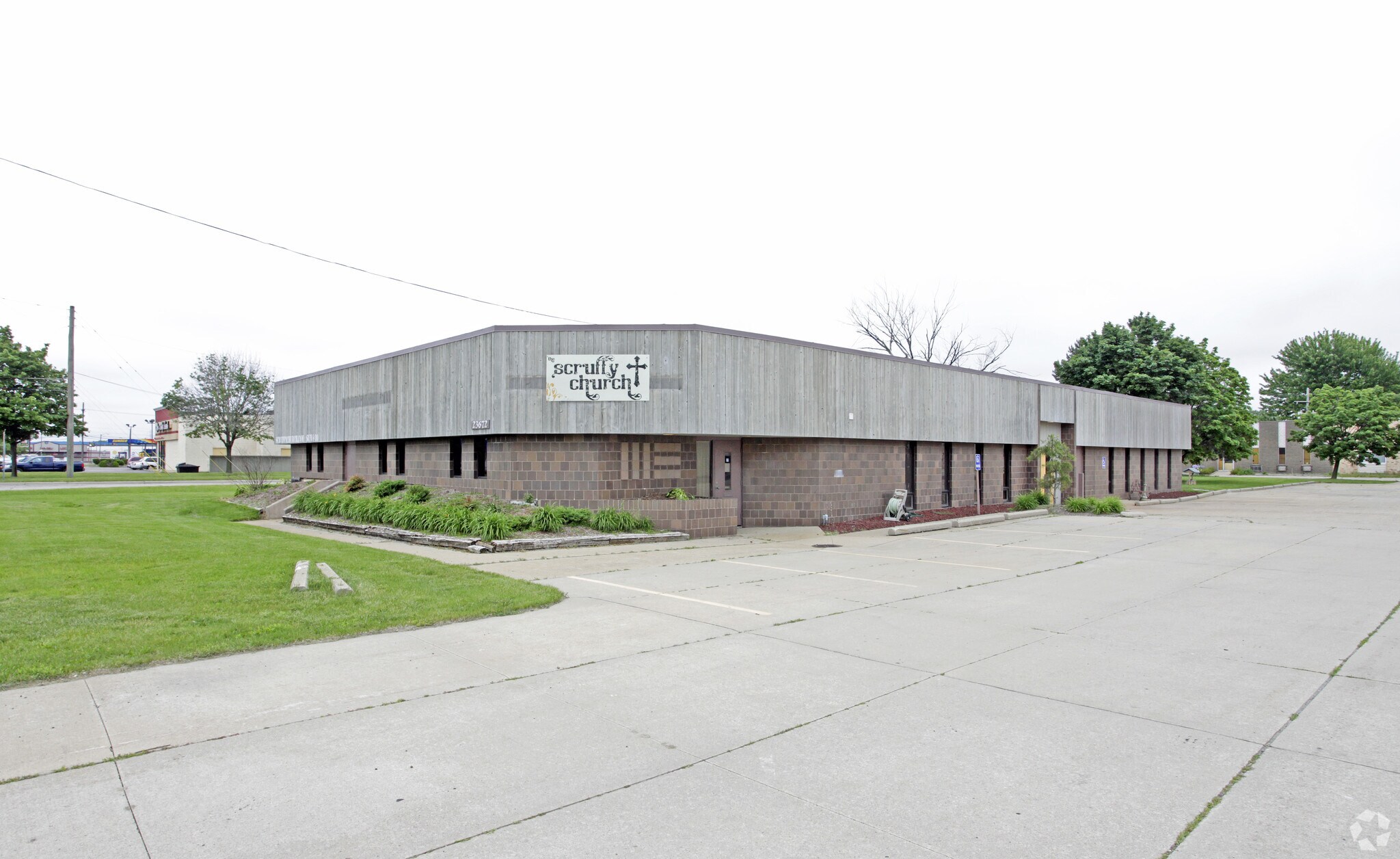 23672 Schoenherr Rd, Warren, MI for sale Primary Photo- Image 1 of 1