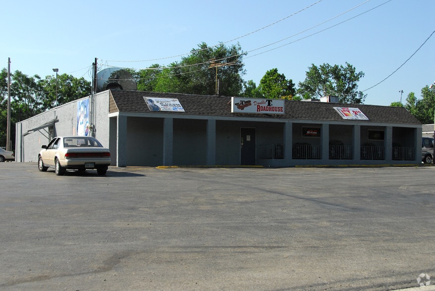 1421 Merriam Ln, Kansas City, KS 66103