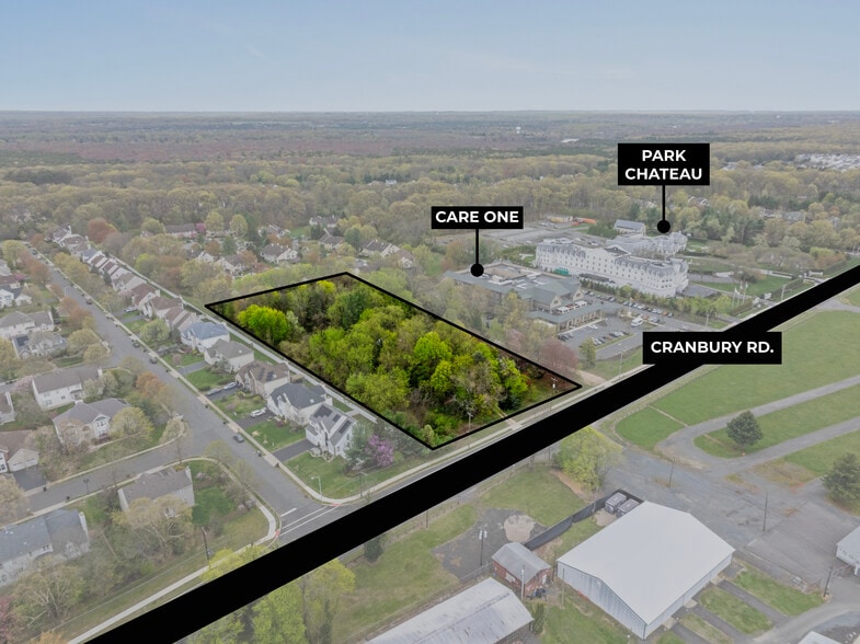 660 Cranbury Rd, East Brunswick, NJ for sale - Building Photo - Image 2 of 4