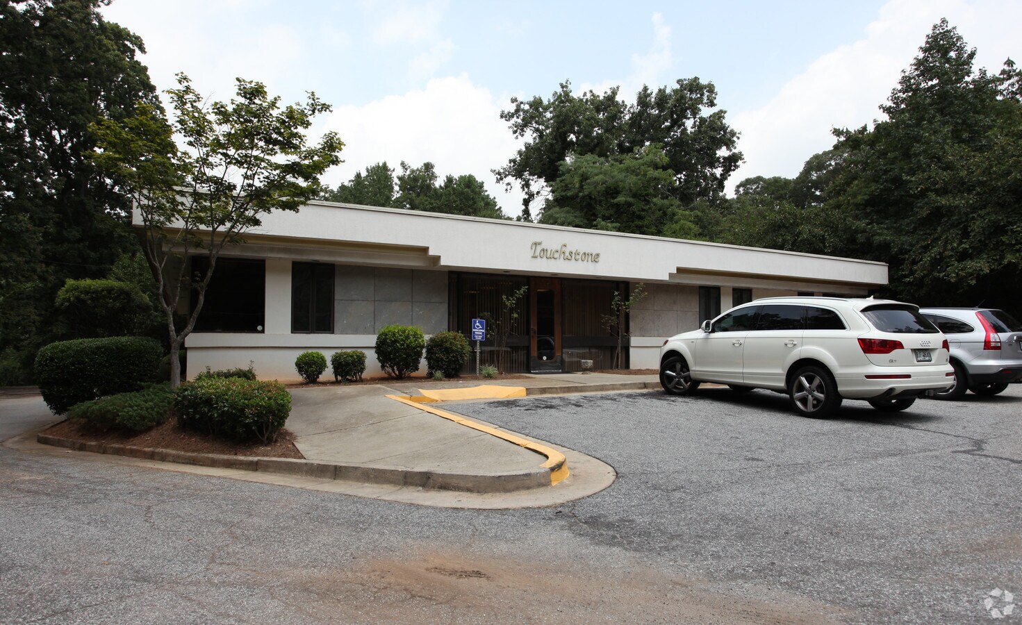 1897 Godby Rd, Atlanta, GA 30349