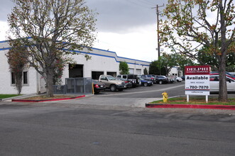 7647 Hayvenhurst Ave, Van Nuys, CA for lease Building Photo- Image 1 of 5