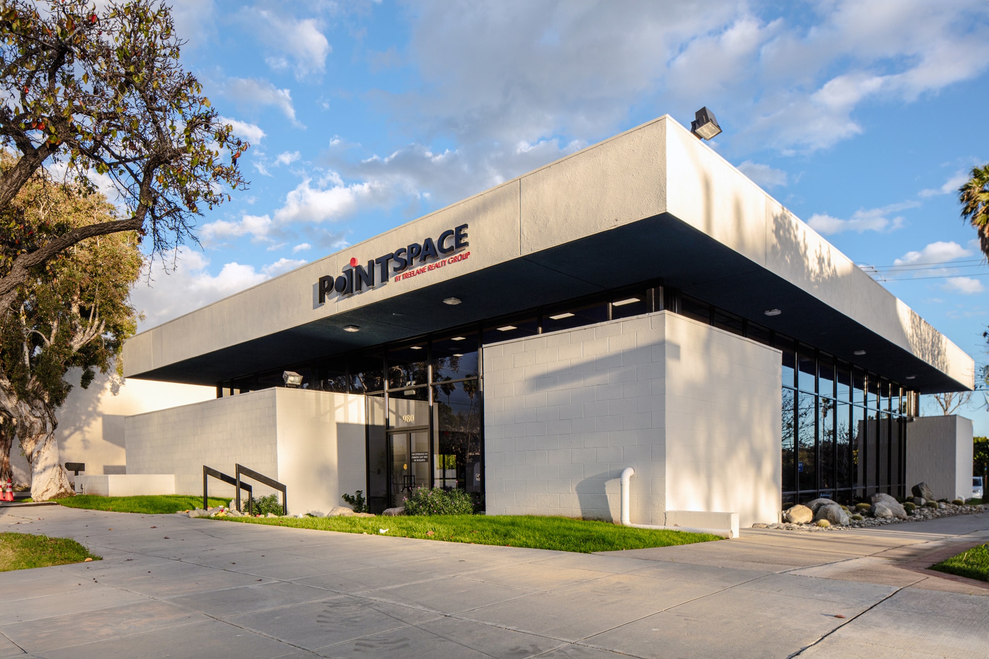 980 Huntington Dr, San Marino, CA for lease Building Photo- Image 1 of 10