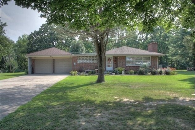 2244 Highway 41 S, Greenbrier, TN for sale Primary Photo- Image 1 of 1