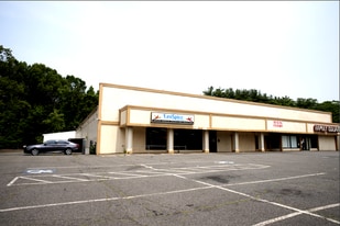 1140-1164 Burnside Ave, East Hartford CT - Commercial Kitchen