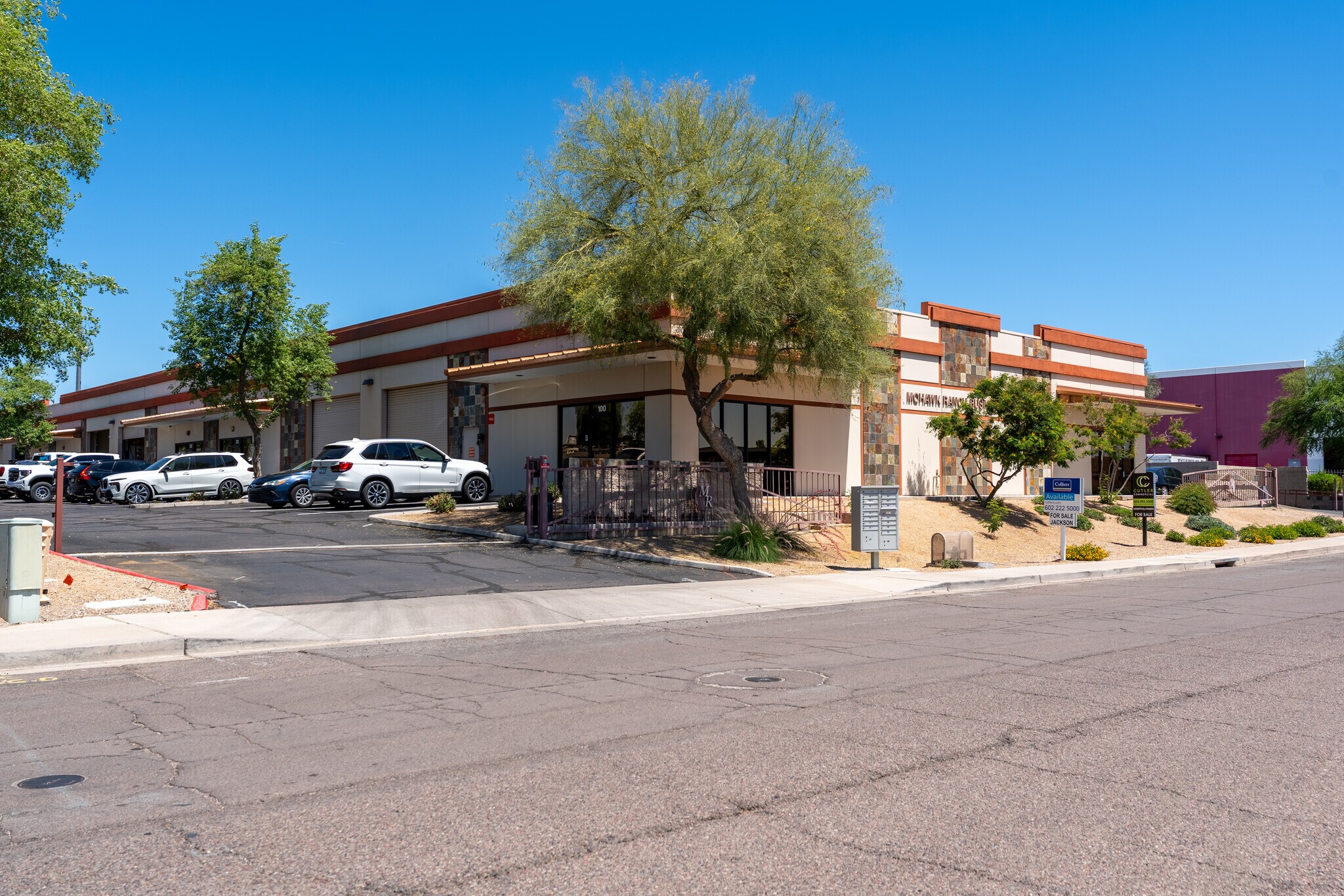 2920 E Mohawk Ln, Phoenix, AZ for sale Primary Photo- Image 1 of 1