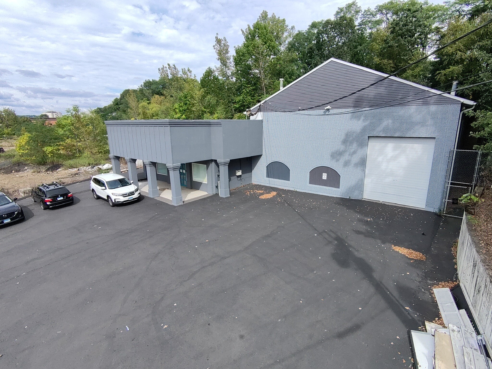 2391 S Main St, Waterbury, CT for lease Building Photo- Image 1 of 21