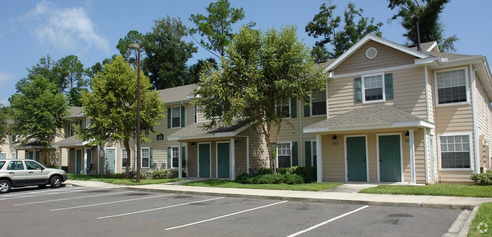 6815 W University Ave, Gainesville, FL for sale - Primary Photo - Image 1 of 1