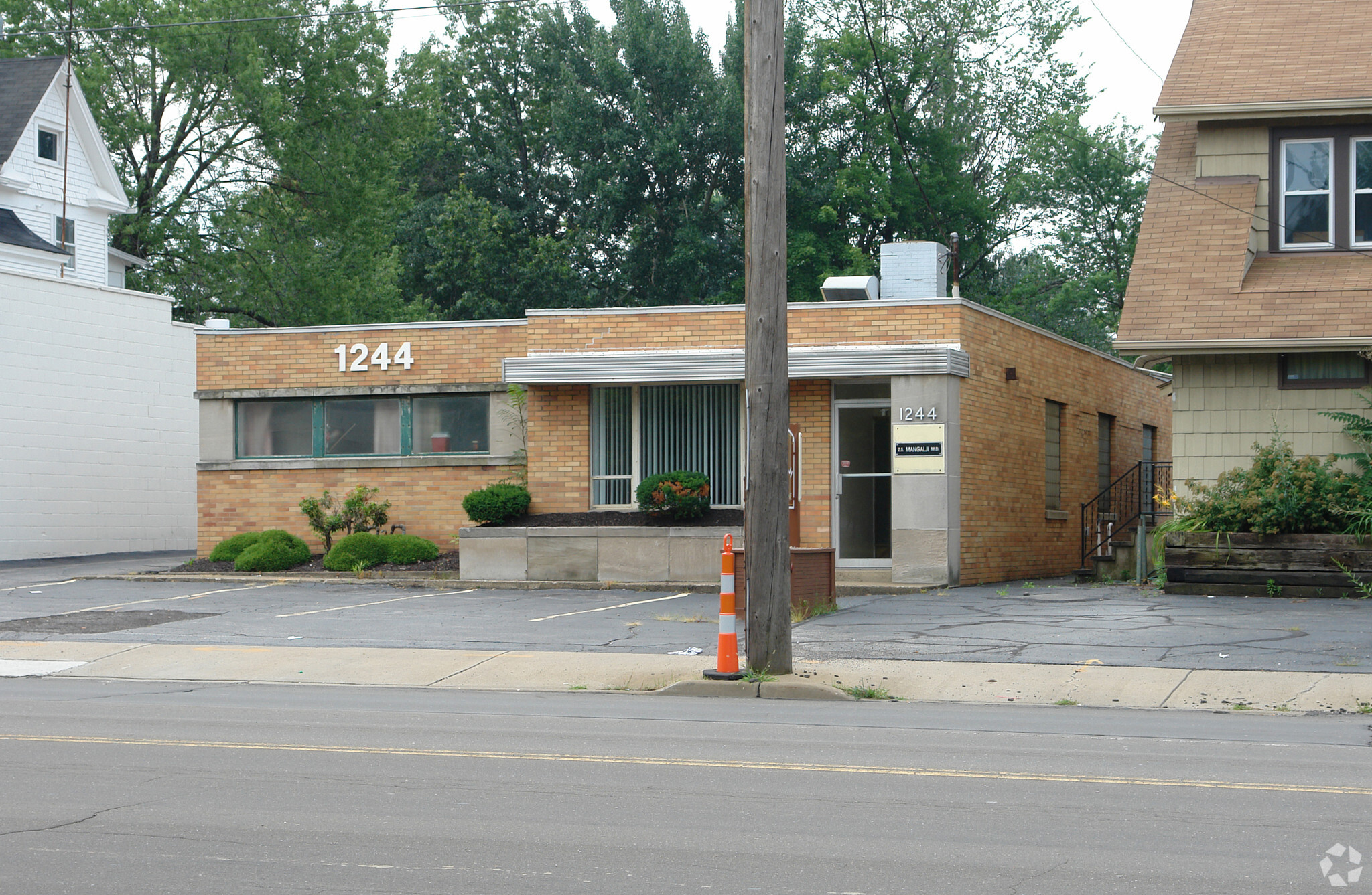 E Market St, Warren, OH for sale Primary Photo- Image 1 of 1