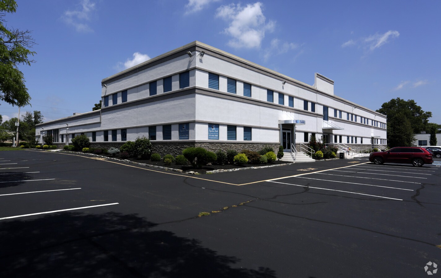 401 Commerce Dr, Fort Washington, PA, 19034 Office Space For Lease