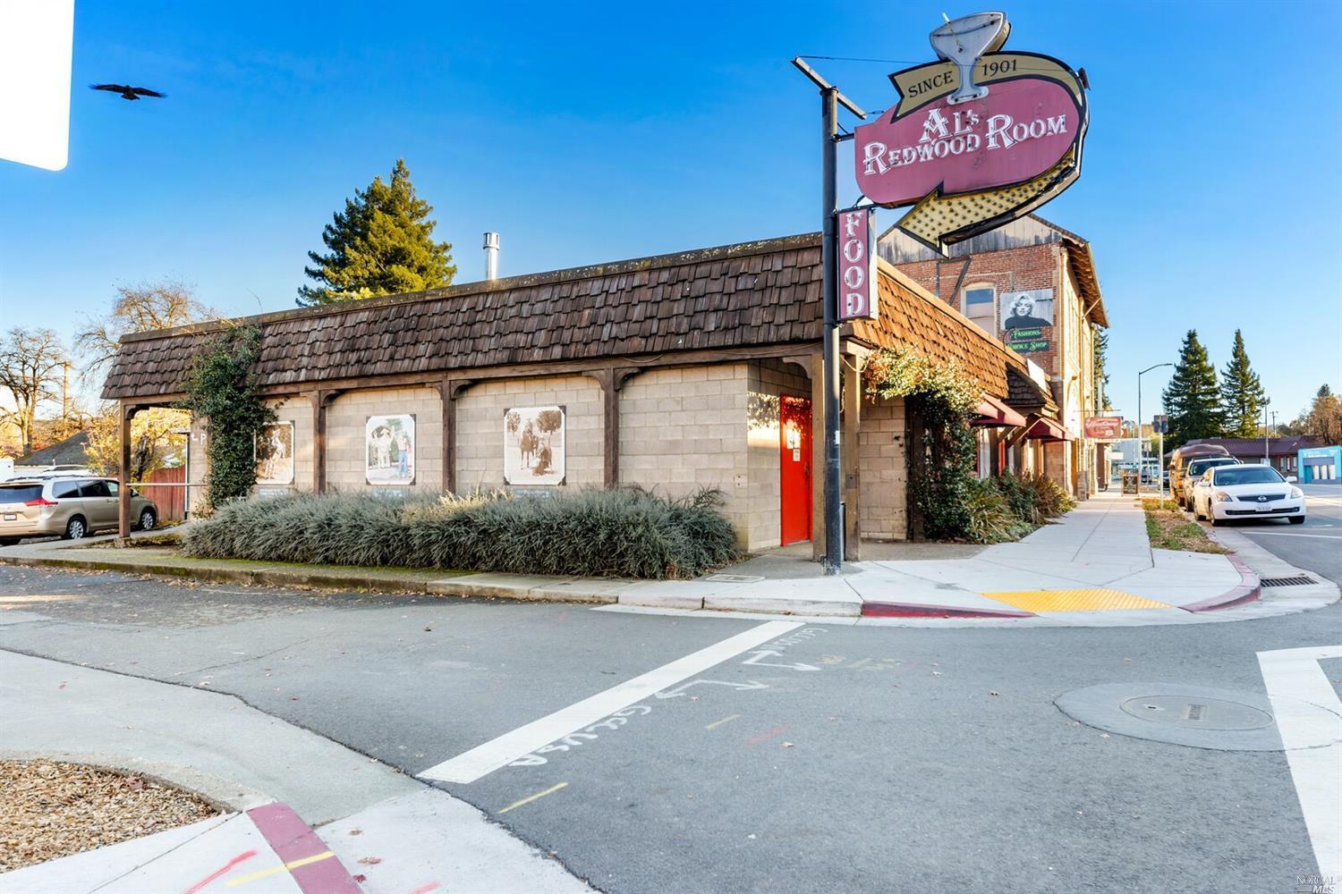 207 S Main St, Willits, CA for sale Building Photo- Image 1 of 1