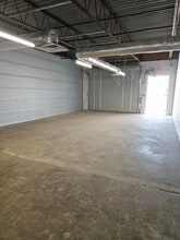 726 N Indiana Ave, Englewood, FL for lease Building Photo- Image 2 of 4