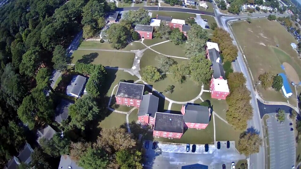 304 Glen Ave, Salisbury, MD for sale - Building Photo - Image 1 of 5