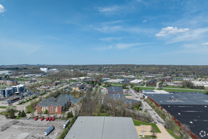 30700 Aurora Rd, Solon, OH for lease - Aerial - Image 2 of 5