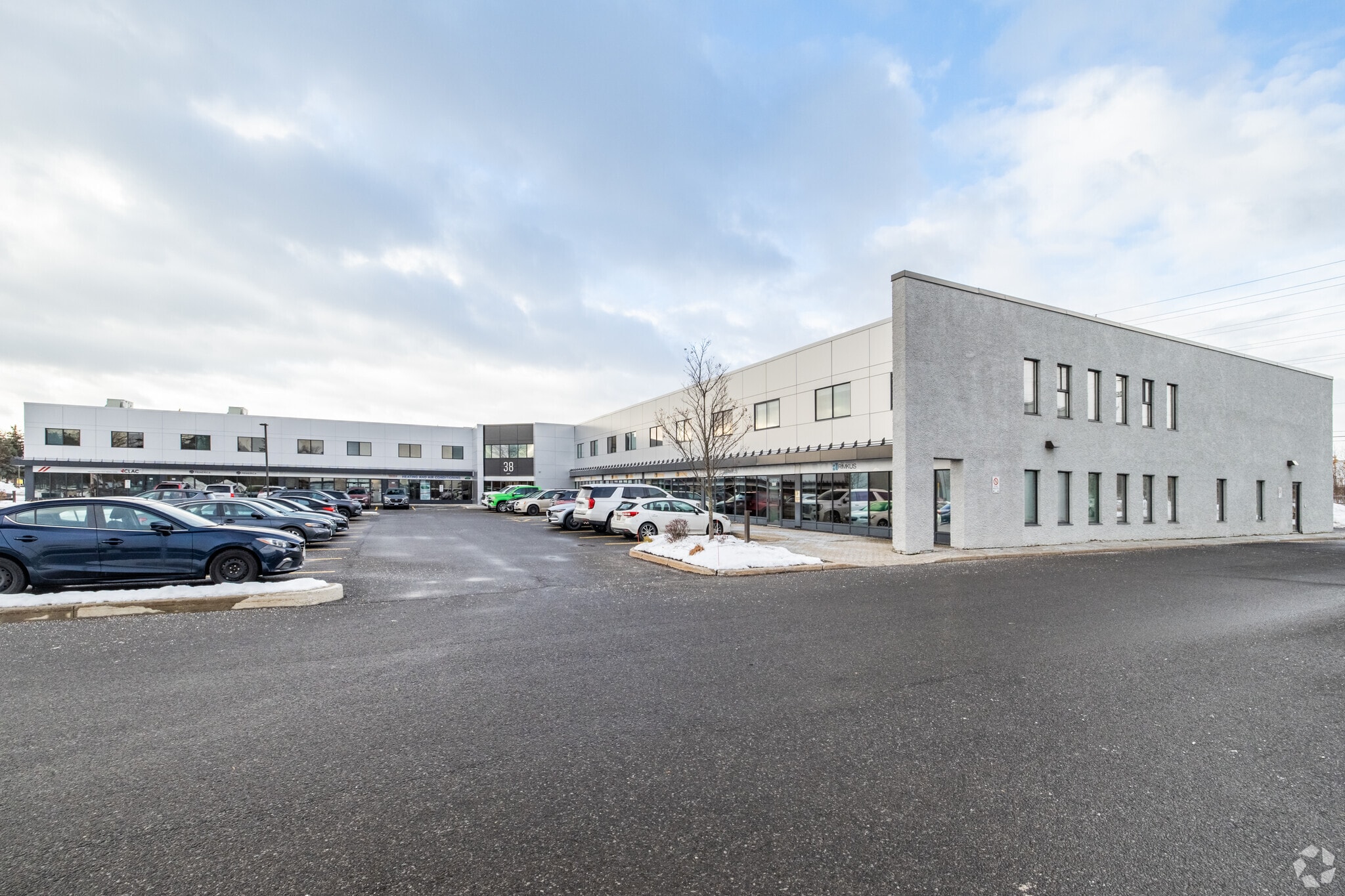 38 Antares Dr, Ottawa, ON for lease Primary Photo- Image 1 of 16
