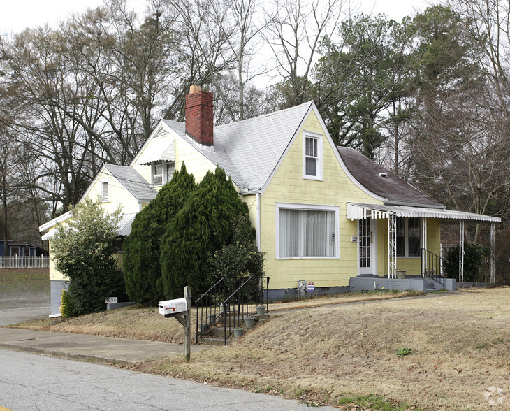 1934 Washington Rd, East Point, GA for sale - Primary Photo - Image 1 of 1