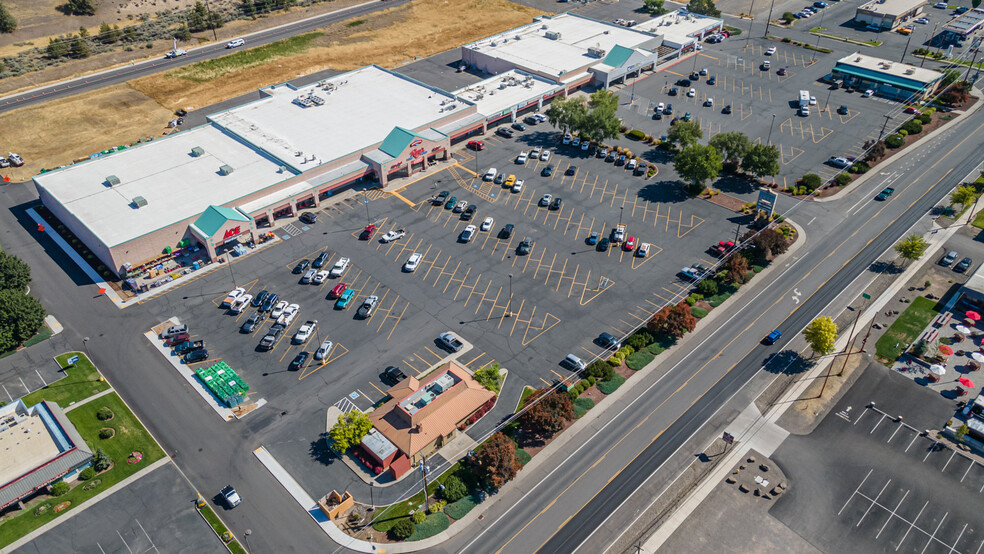 1595 NE 3rd St, Prineville, OR for lease - Building Photo - Image 3 of 12