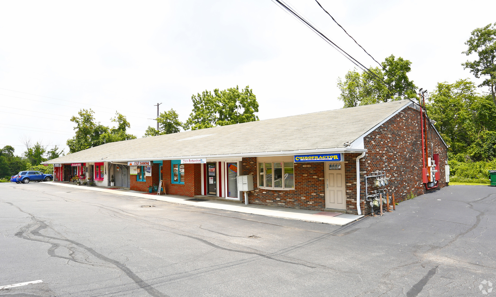 7350-7362 Steubenville Pike, Oakdale, PA for lease Primary Photo- Image 1 of 4