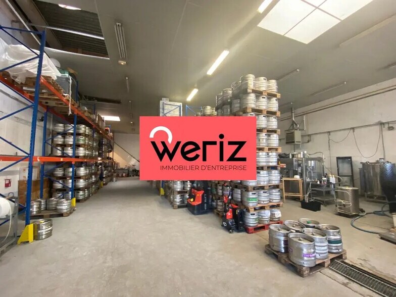 Office in Vitrolles for lease - Interior Photo - Image 3 of 9