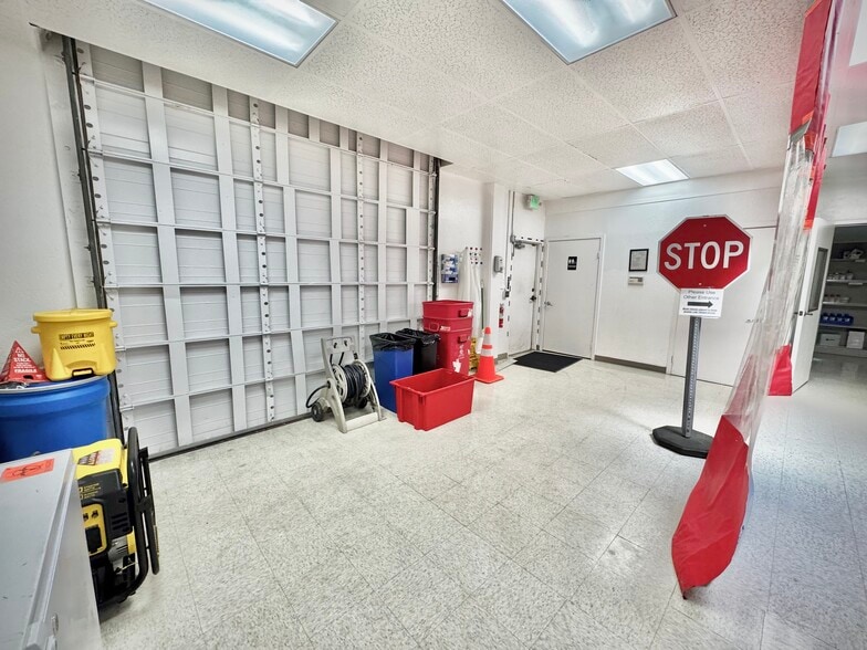 797 San Antonio Rd, Palo Alto, CA for lease - Building Photo - Image 2 of 19