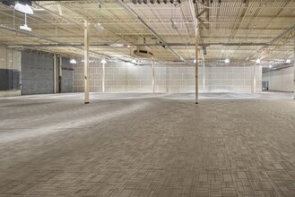 61101-61125 Airport Rd, Slidell, LA for lease Interior Photo- Image 2 of 26