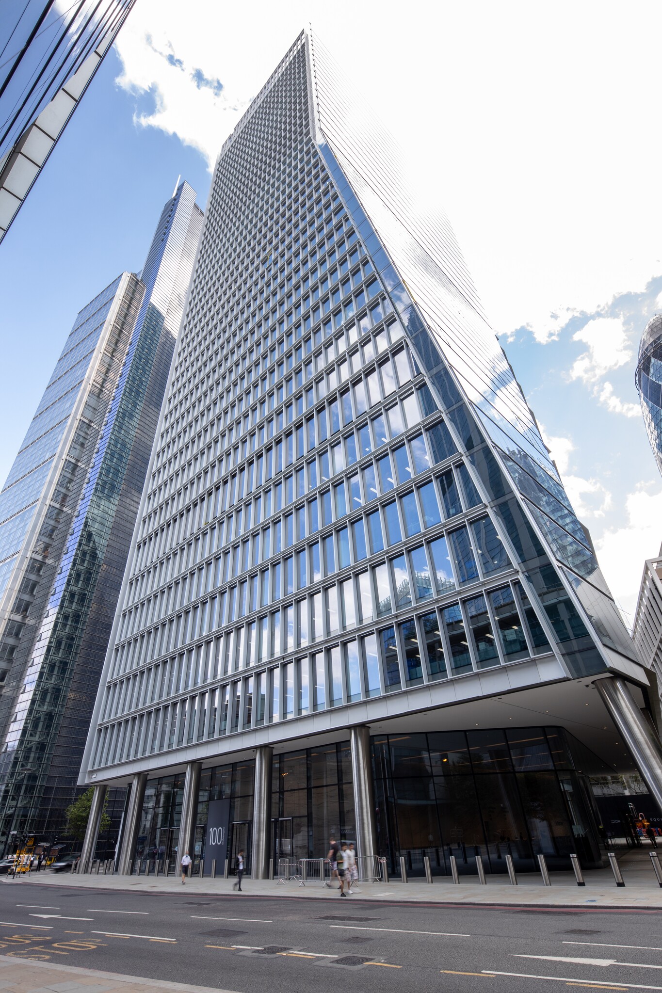 100 Bishopsgate, London for lease Building Photo- Image 1 of 9