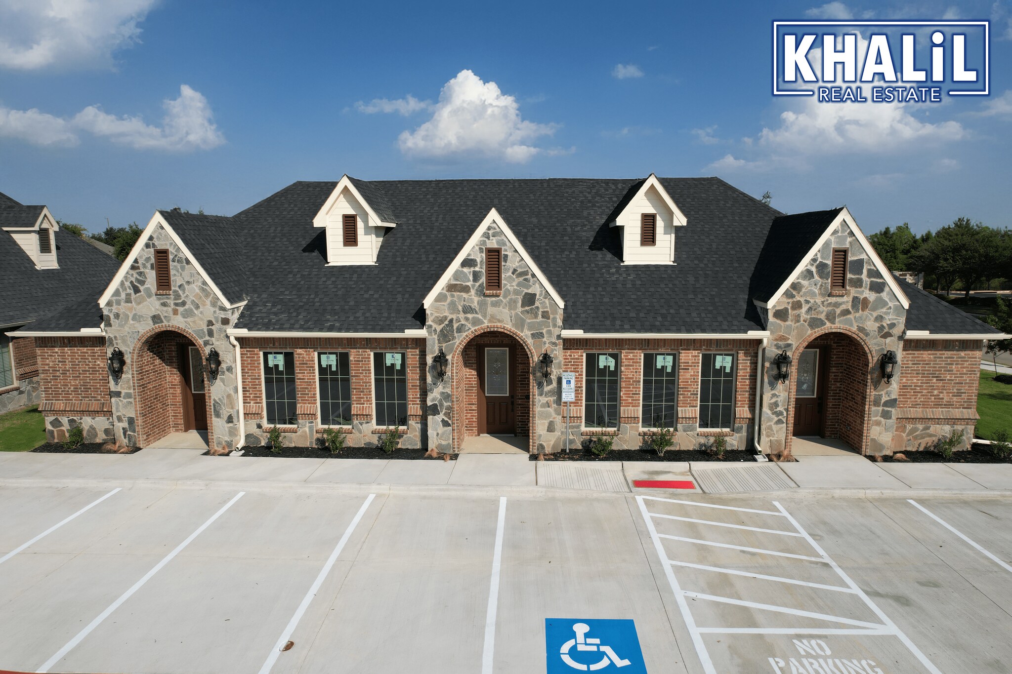 305 Regency Pky, Mansfield, TX for lease Building Photo- Image 1 of 14