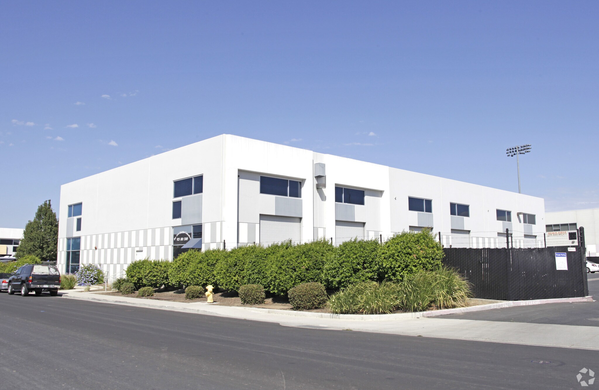 410 Beatrice Ct, Brentwood, CA for sale Primary Photo- Image 1 of 1