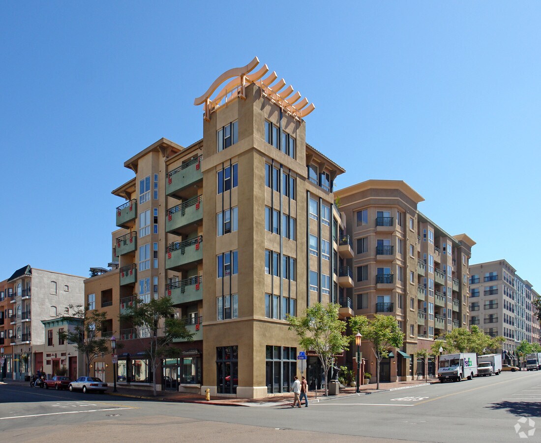 330332 J St, San Diego, CA 92101