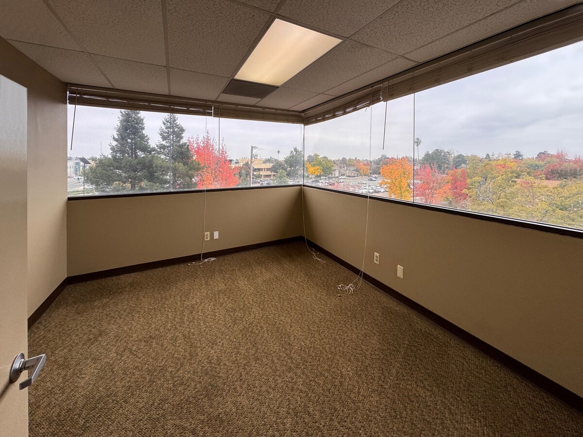 1805 N California St, Stockton, CA 95204 - Unit 308 -  - Interior Photo - Image 1 of 6