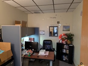 566 N Cedar St, Mason, MI for lease Interior Photo- Image 1 of 11