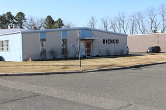 More details for 237 Memorial Dr, Springfield, MA - Industrial for Lease