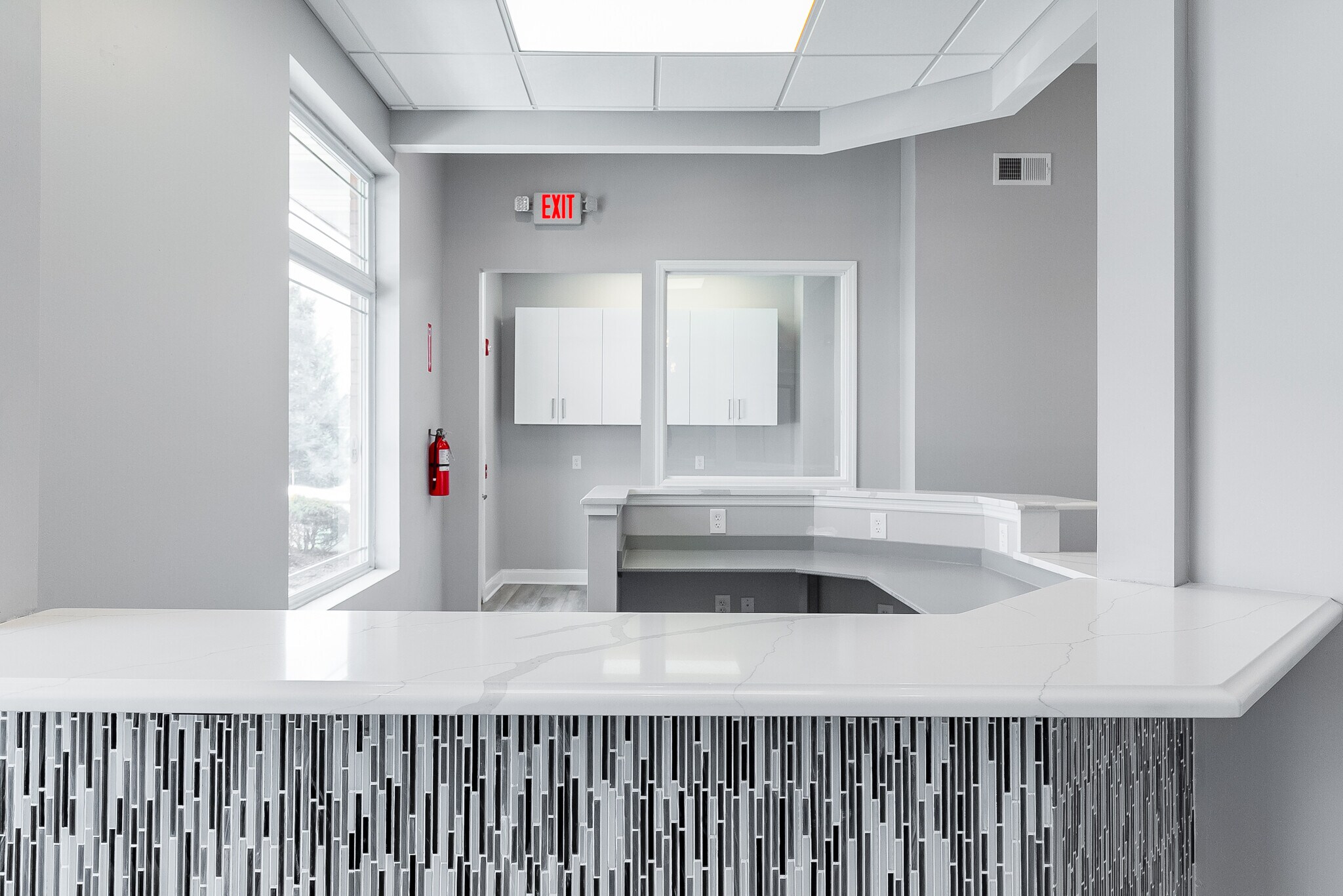 1285 Us-9, Wappingers Falls, NY for lease Interior Photo- Image 1 of 31