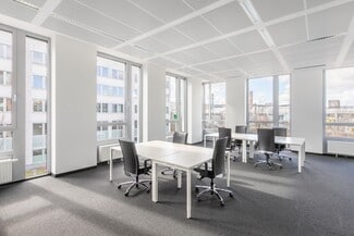 More details for 20727 Willoughby Town Centre Dr, Langley, BC - Coworking for Lease