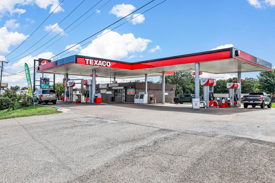 420 N Broadway St, Joshua, TX 76058 Retail for Sale