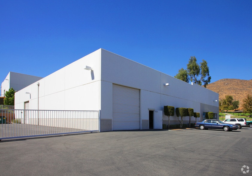 1900 5th St, Norco, CA for sale - Building Photo - Image 1 of 1
