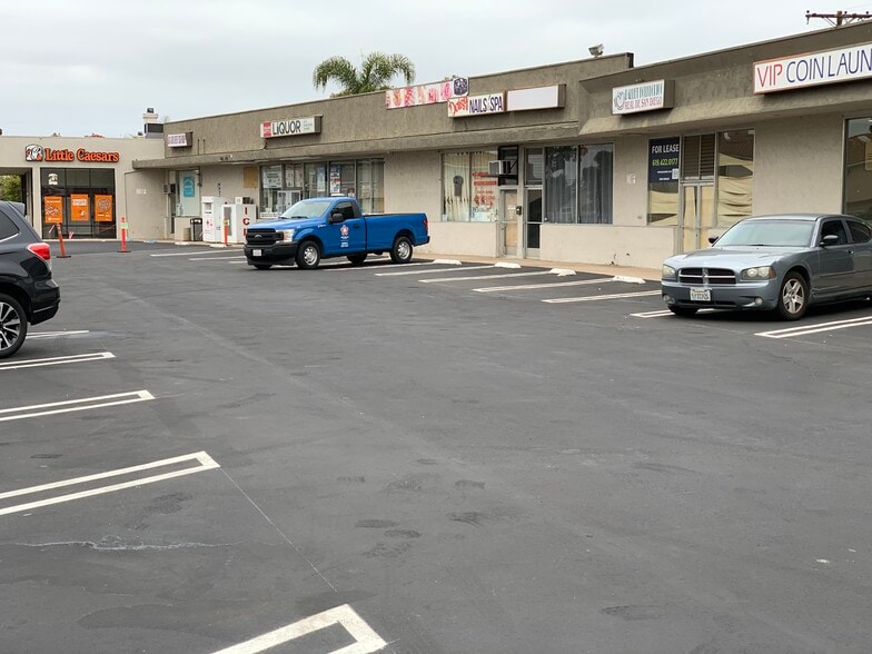 7--23 Naples St, Chula Vista, CA for lease - Building Photo - Image 2 of 6