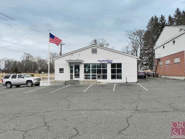 231 Hazard Ave, Enfield, CT for sale - Building Photo - Image 1 of 1
